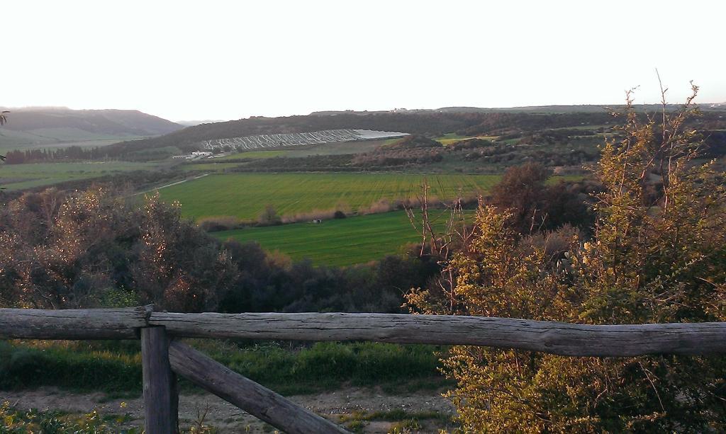 Masseria Strada Agriturismo Джиноза Экстерьер фото