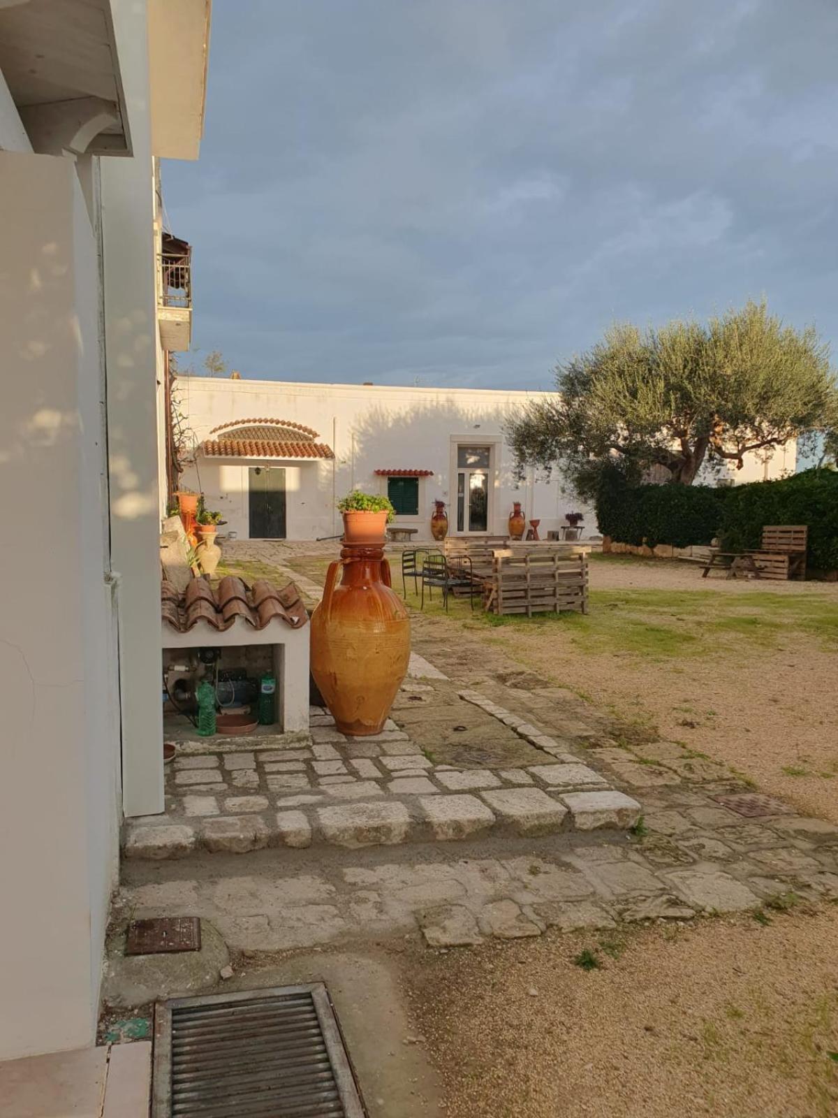 Masseria Strada Agriturismo Джиноза Экстерьер фото